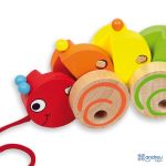 Andreu Toys Цветна гъсеница с въженце за дърпане - Image 3