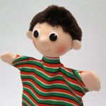 Кукла за театър MUBrno - Момче с раирана дрешка - Image 3