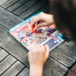 Bigjigs Дървен лабиринт с магнитни топчета, Строителна площадка - Image 4