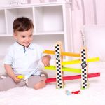 Classic World Дървена писта с колички - Image 2