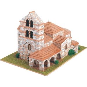 Domus Kits Църква St. Salvador de Cantamuda, Испания