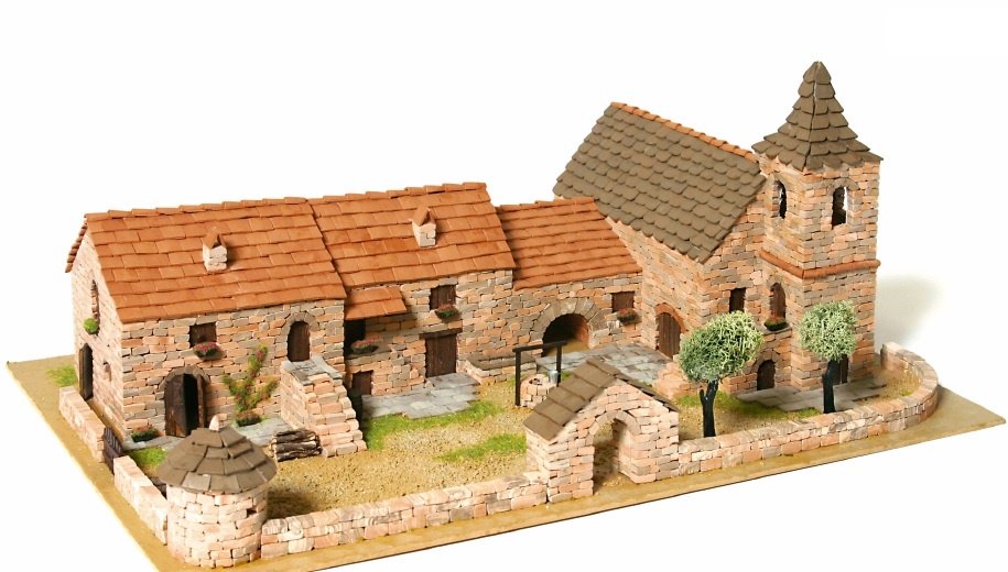 diorama-s-mini-tuhli-manastir40214 Domus Kits Диорама с мини тухли, Манастир с църква