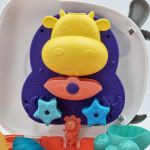 Woopie: Детско куфарче с аксесоари за пясък, Крава - Image 3