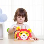 Classic World Дървен пъзел с цветни блокчета, Лъвче - Image 5