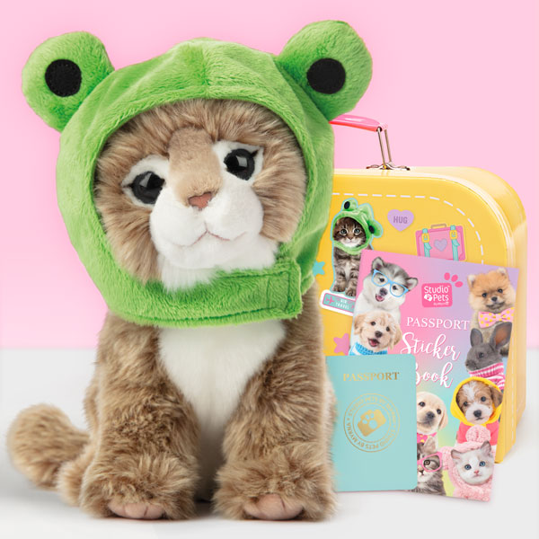 6214-komplekt-plusheno-kote-mein-kun-s-kufarche-studio-pets Studio Pets Плюшено коте Мейн Кун с куфарче и стикери, Принц