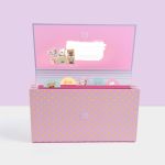 Studio Pets Плюшено куче померан Помпон с папка за писма, 23 см - Image 5