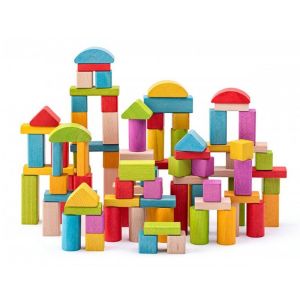 Дървен конструктор с цветни блокчета