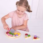 Bigjigs Дървена пица с ножче за рязане - Image 4