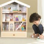 Classic World Дървена къща за кукли - Image 2