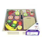 Tooky Toy Дървена щайга с плодове за рязане - Image 6