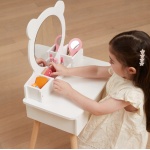 Детска дървена тоалетка с огледало и столче Viga Toys 4