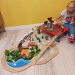 Комплект влакче с ЖП релси, кран и аксесоари