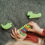 Дървен пъзел с едри части Крокодил, Orange Tree Toys 4