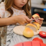 Детски дървен комплект за рязане Плодове, Melissa and Doug 94041-6