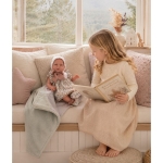 Реалистична кукла бебе София 46 см от колекцията Real Reborn на Asi Dolls с ръчно изрисувани детайли нежна пастелна кожа и луксозен тоалет 2